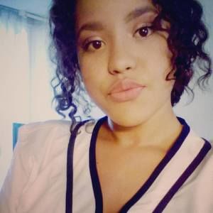 Meet your Posher, Mina